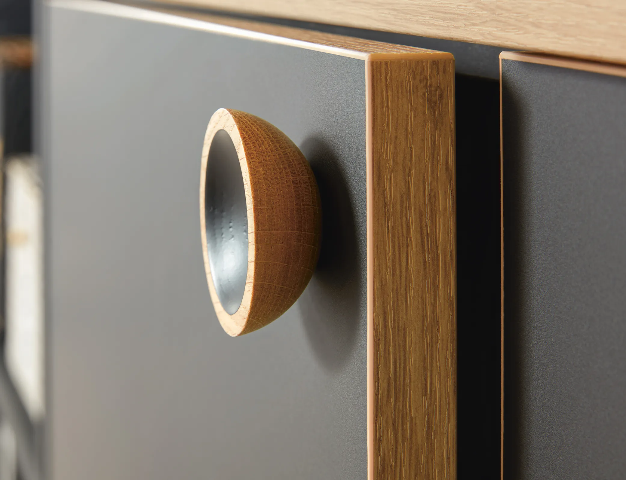 SMA-L187U-Onyxschwarz